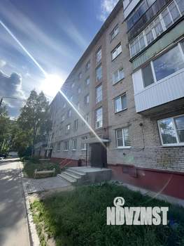 2-к квартира, вторичка, 44м2, 3/5 этаж