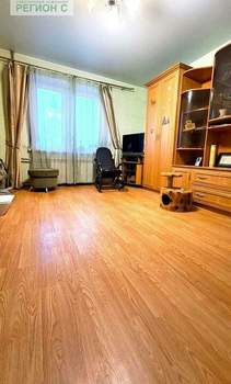 4-к квартира, вторичка, 147м2, 3/3 этаж