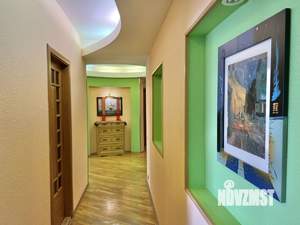 3-к квартира, вторичка, 113м2, 9/9 этаж