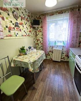 3-к квартира, вторичка, 52м2, 1/2 этаж