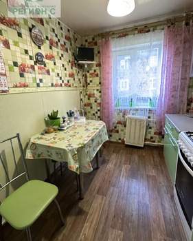 3-к квартира, вторичка, 52м2, 1/2 этаж