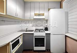 3-к квартира, вторичка, 62м2, 1/5 этаж