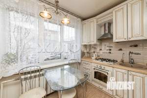 3-к квартира, вторичка, 62м2, 1/9 этаж