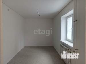 2-к квартира, вторичка, 52м2, 1/4 этаж
