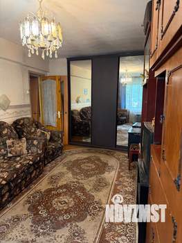 2-к квартира, вторичка, 52м2, 1/9 этаж