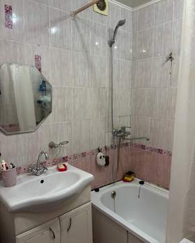 2-к квартира, вторичка, 42м2, 3/9 этаж