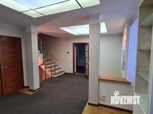 6-к квартира, вторичка, 170м2, 1/3 этаж