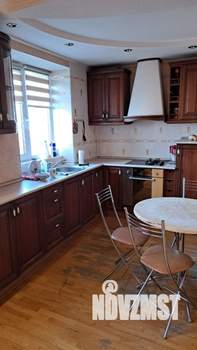 3-к квартира, вторичка, 57м2, 8/9 этаж