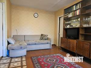 2-к квартира, вторичка, 42м2, 3/5 этаж