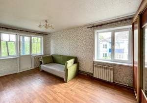 2-к квартира, вторичка, 43м2, 4/4 этаж