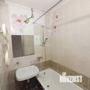 2-к квартира, вторичка, 43м2, 9/9 этаж