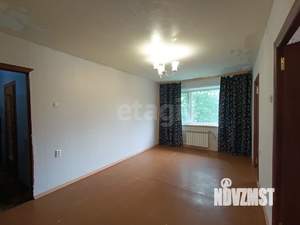 4-к квартира, вторичка, 61м2, 1/5 этаж
