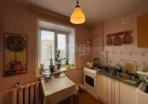 3-к квартира, вторичка, 59м2, 6/9 этаж