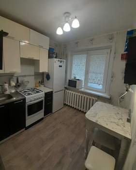 1-к квартира, вторичка, 33м2, 1/9 этаж