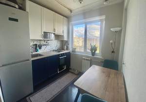 2-к квартира, вторичка, 43м2, 9/9 этаж