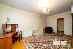 3-к квартира, вторичка, 63м2, 2/2 этаж