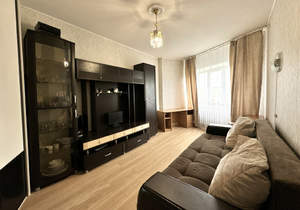 4-к квартира, вторичка, 80м2, 1/9 этаж