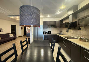 3-к квартира, вторичка, 98м2, 8/9 этаж