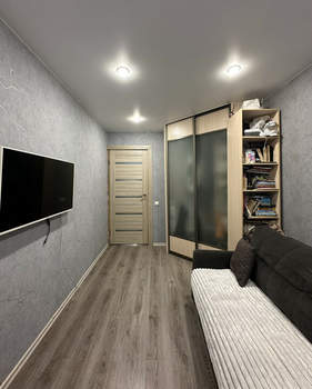 2-к квартира, вторичка, 43м2, 1/5 этаж