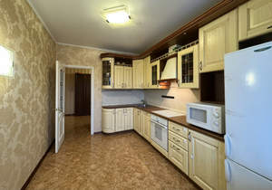 3-к квартира, вторичка, 84м2, 8/9 этаж