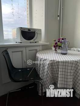 4-к квартира, вторичка, 60м2, 5/5 этаж