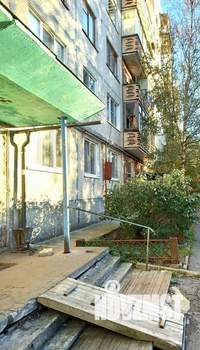 3-к квартира, вторичка, 61м2, 1/9 этаж