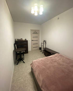 4-к квартира, вторичка, 87м2, 1/3 этаж