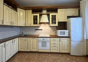 3-к квартира, вторичка, 84м2, 8/9 этаж