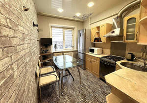3-к квартира, вторичка, 63м2, 1/9 этаж