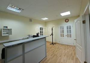 4-к квартира, вторичка, 173м2, 1/4 этаж