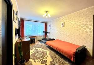 4-к квартира, вторичка, 61м2, 1/5 этаж
