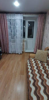 2-к квартира, вторичка, 43м2, 1/5 этаж