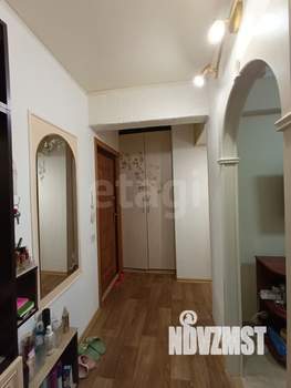4-к квартира, вторичка, 61м2, 3/9 этаж