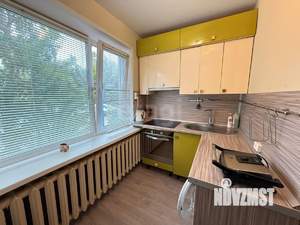 2-к квартира, вторичка, 46м2, 1/9 этаж