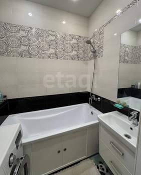 2-к квартира, вторичка, 54м2, 13/13 этаж
