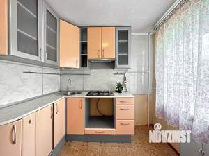2-к квартира, вторичка, 45м2, 3/5 этаж