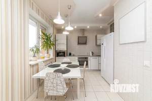 3-к квартира, вторичка, 88м2, 8/17 этаж