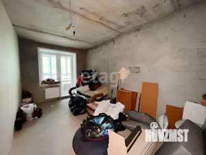 2-к квартира, вторичка, 42м2, 1/4 этаж