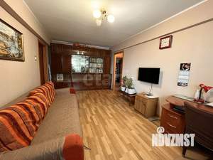 3-к квартира, вторичка, 62м2, 1/9 этаж