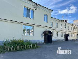 3-к квартира, вторичка, 66м2, 1/2 этаж