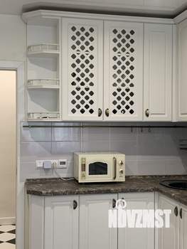 2-к квартира, вторичка, 54м2, 1/3 этаж