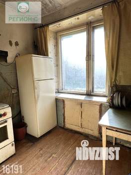 4-к квартира, вторичка, 62м2, 1/5 этаж