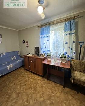 3-к квартира, вторичка, 52м2, 1/2 этаж