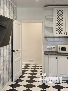 2-к квартира, вторичка, 54м2, 1/3 этаж