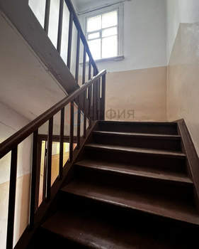 3-к квартира, вторичка, 62м2, 1/2 этаж