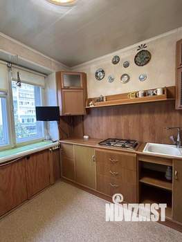 2-к квартира, вторичка, 43м2, 5/5 этаж