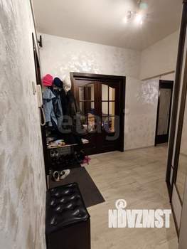 3-к квартира, вторичка, 64м2, 1/10 этаж