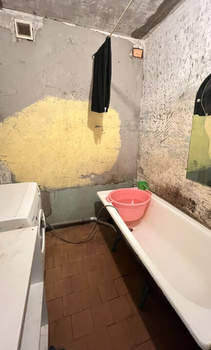 3-к квартира, вторичка, 60м2, 2/2 этаж