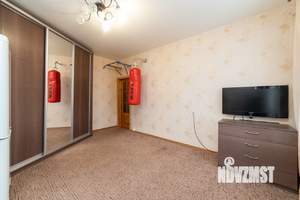 3-к квартира, вторичка, 74м2, 2/2 этаж