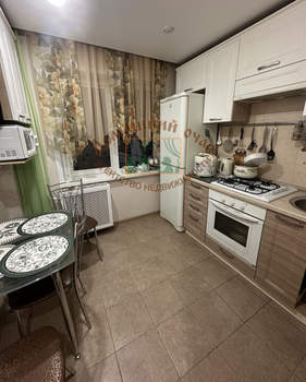 2-к квартира, вторичка, 42м2, 2/5 этаж